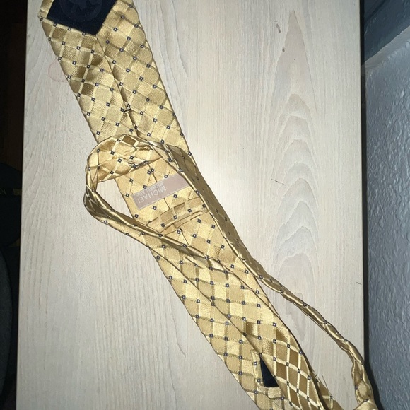 3 for $30 | Michael Kors Tie | NWT - Picture 7 of 9